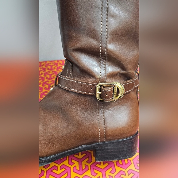 TORY BURCH ALMOND BROWN GOLD HARDWEAR GALLEON LEATHER RIDING  BOOTS SIZE 6 - Picture 10 of 15